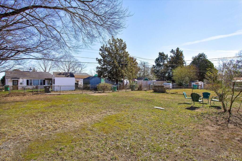 Private House Mins To Maymont Park, Trails & Vcu! Richmond Exterior foto